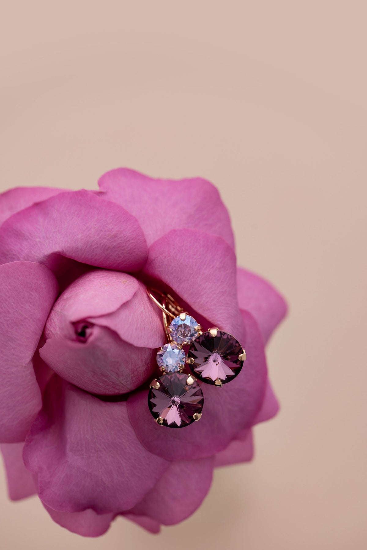 Gisele Earrings Antique Pink