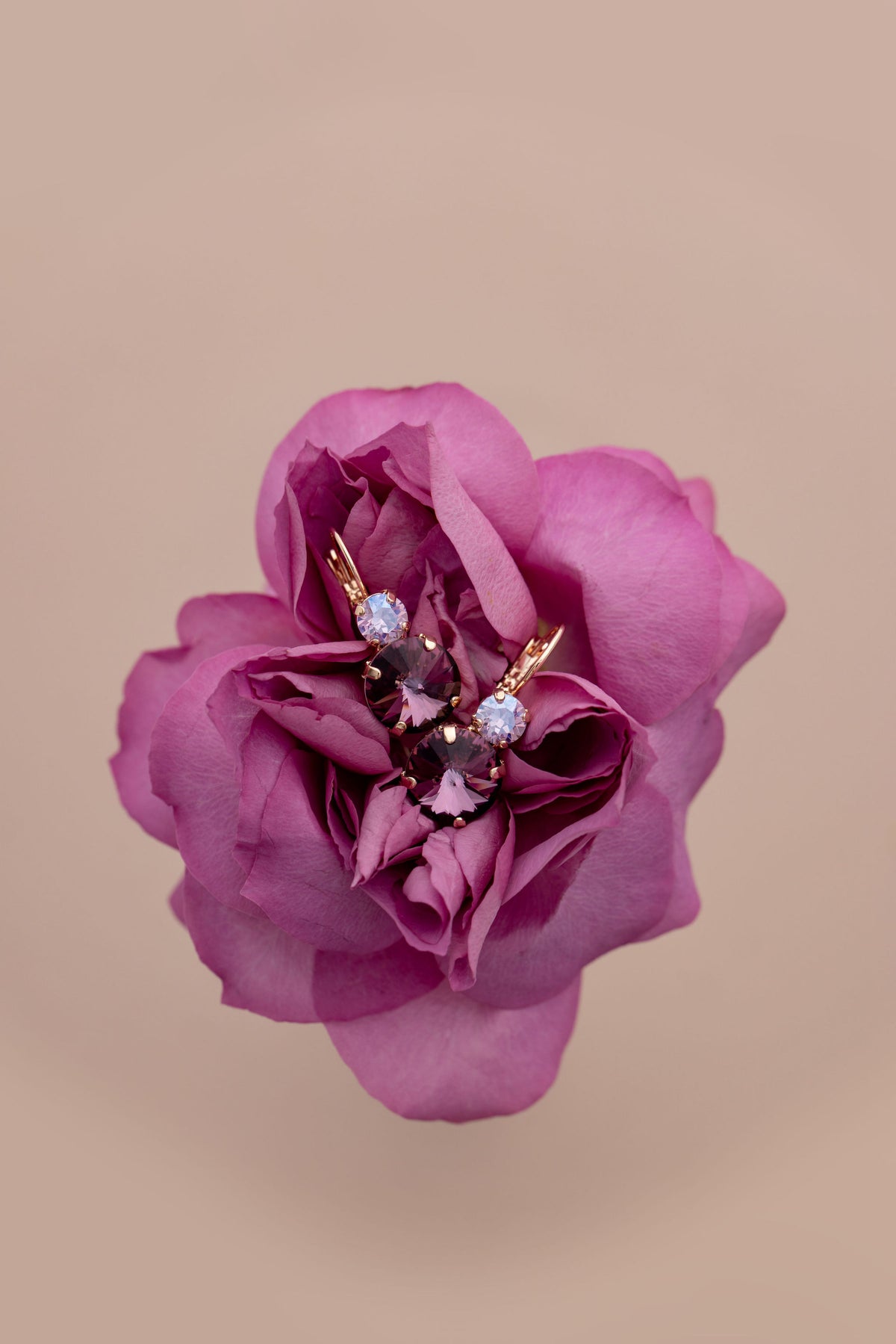 Gisele Earrings Antique Pink